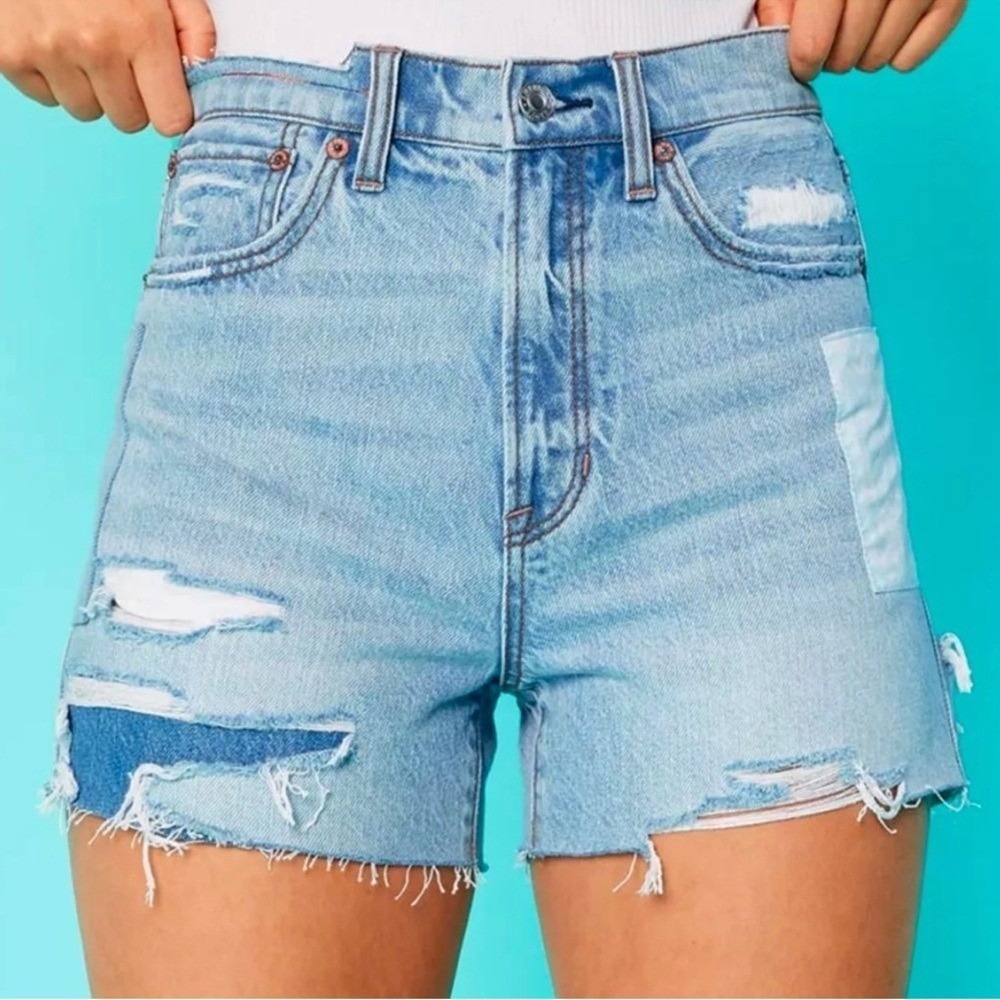 AE Pride Denim Highest Waist‎ '90s Boyfriend Short Light Tinted Wash Patchwork